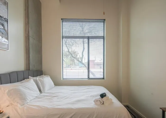 Apartamento Cozy 2bd - Dt - Gym, Pool, Parking - Sleep 8 Phoenix